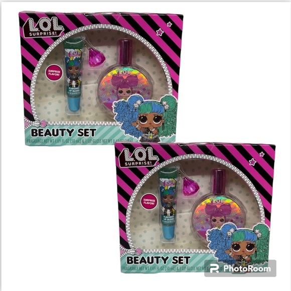 LOL Surprise Beauty Set Bubble Gum Fragrance/Surprise Flavour Glitter Gloss - Picture 1 of 14